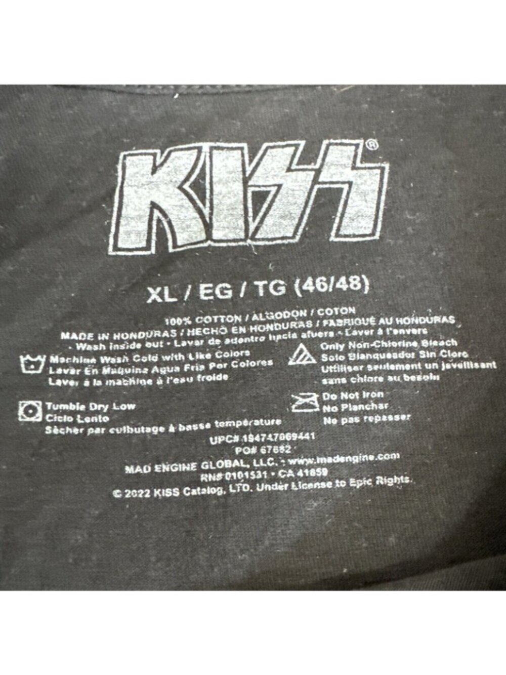 2022 KISS World Tour 77 Black Graphic T-Shirt XL Cotton Mad Engine Rock Concert - Picture 3 of 11